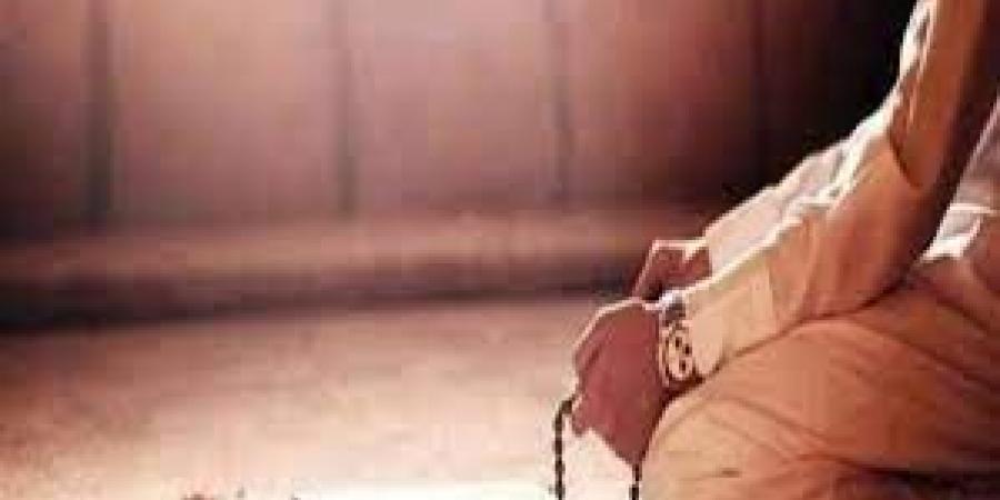 حكم ختام الصلاة جهرا عقب صلاة الجمعة - هرم مصر