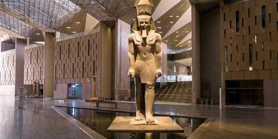 رئيس الوزراء يعلن تأجيل افتتاح المتحف المصري الكبير - هرم مصر