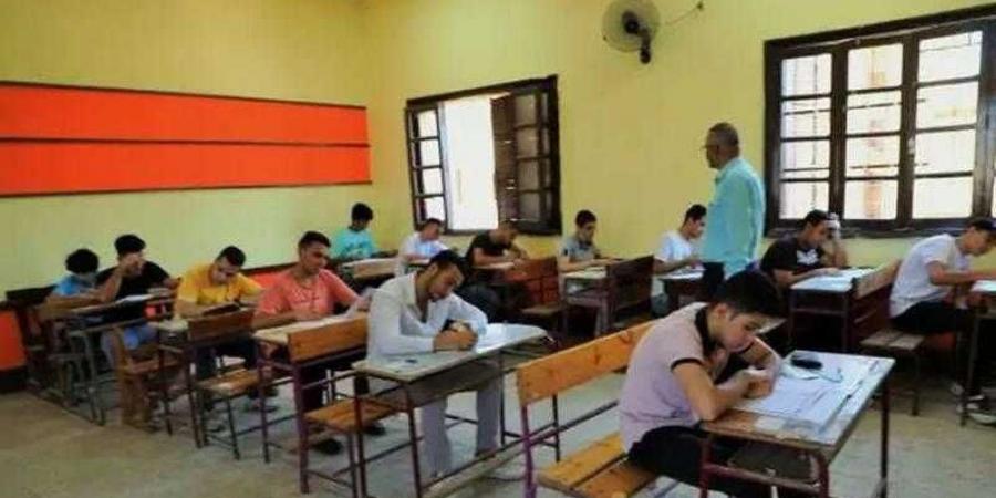 وزارة التربية والتعليم تنهي استعداداتها لانطلاق امتحانات الثانوية العامة ٢٠٢٤ / ٢٠٢٥ غدًا - هرم مصر