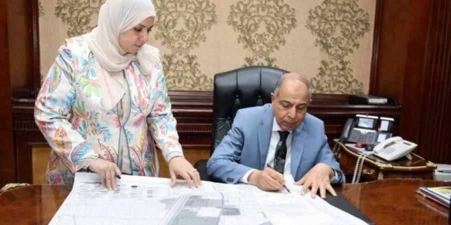 محافظ المنيا يعلن الانتهاء من المخططات الاستراتيجية لـ 9 مدن و352 قرية واعتماد 1347 عزبة! - هرم مصر