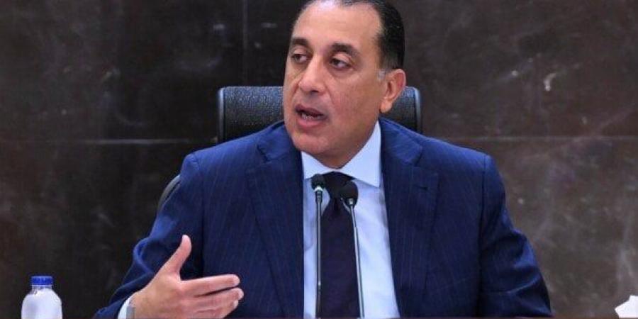 «مدبولي» يتابع تطوير 7 فنادق تاريخية لرفع كفاءتها التشغيلية - هرم مصر