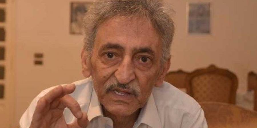 في ذكرى ميلاده.. أحمد يحيي أبكى السادات وأغضب زوجة الزعيم - هرم مصر