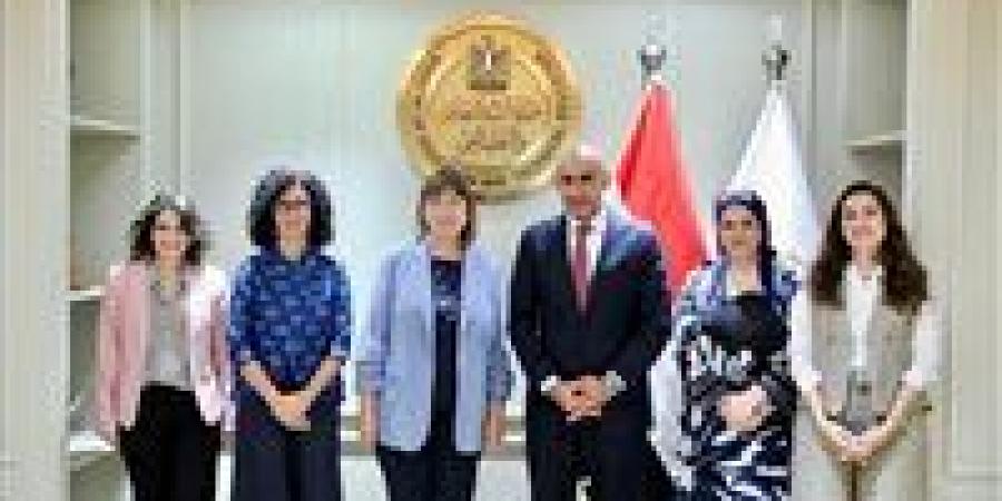 عبداللطيف يلتقي المنسق المقيم للأمم المتحدة لبحث تعزيز التعاون في دعم تطوير منظومة التعليم - هرم مصر