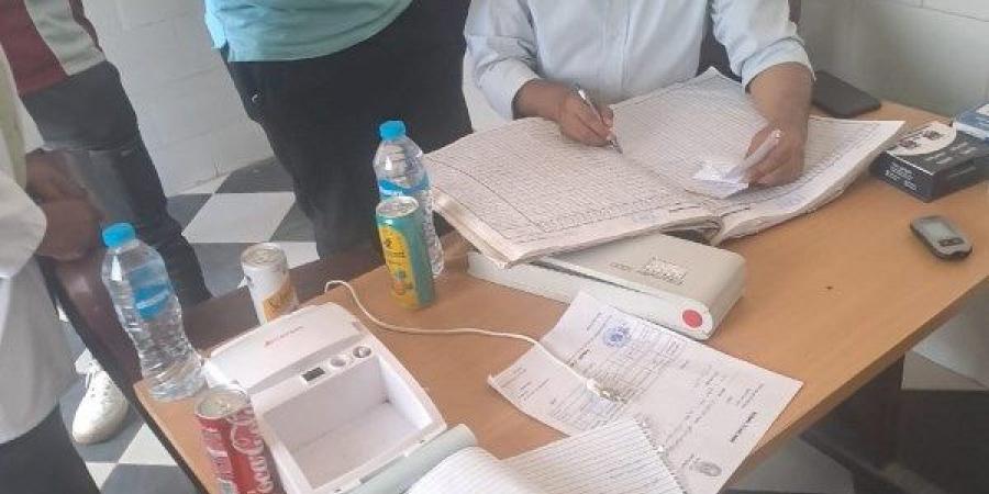 محافظ الأقصر يوجه بحل عاجل لمشكلة المياه السطحية بقرية النمسا في إسنا - هرم مصر
