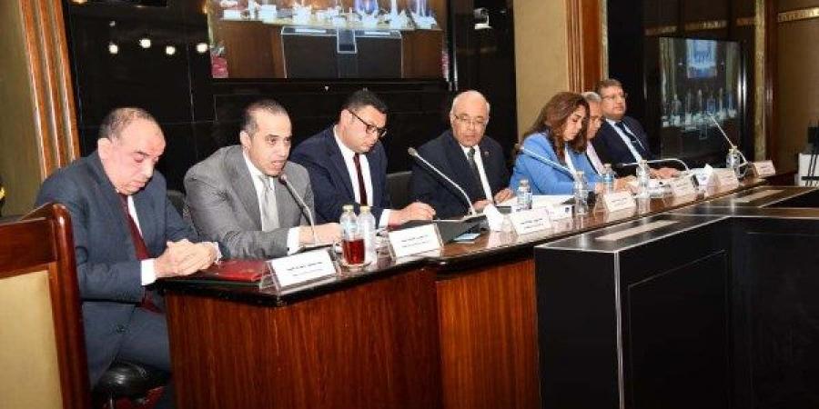 حزب النور يطالب بـ10 سنوات مهلة للإخلاء.. والبرلمان يتمسك بمقترح الحكومة - هرم مصر