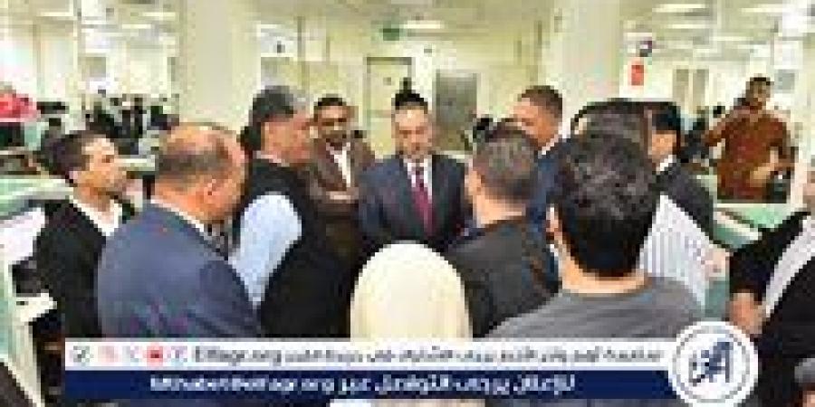 محافظ أسيوط وسفير الهند يزوران المنطقة التكنولوجية ويتفقدان واحة سيليكون - هرم مصر