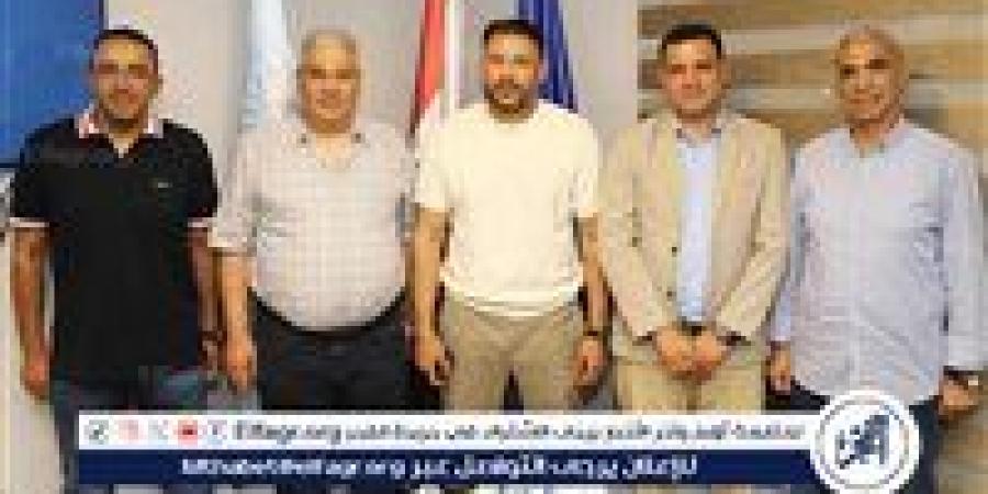 جامعة برج العرب تطلق فرعها الثالث من جامعة الطفل التكنولوجية بشراكة مع نادي سموحة" - هرم مصر