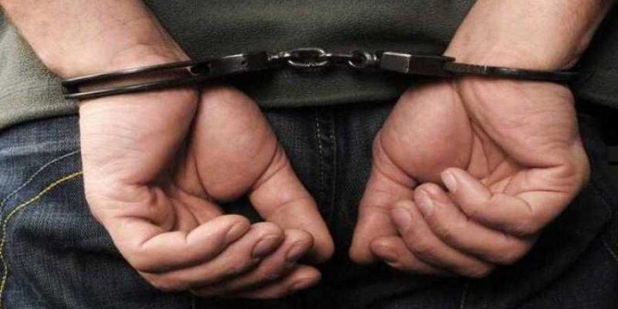 ضبط المدير المسئول عن كيان تعليمى ”بدون ترخيص” بالقاهرة لقيامه بالنصب والإحتيال على المواطنين - هرم مصر