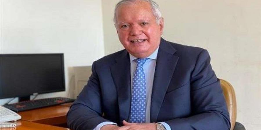 السفير محمد العرابي: لن يكون هناك توسيع لدائرة الحرب بين إسرائيل وإيران - هرم مصر