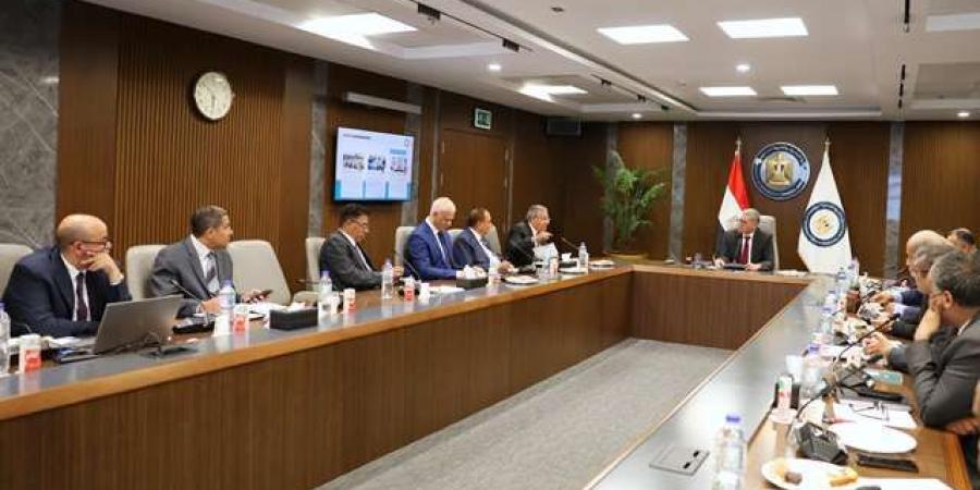 وزير البترول يثمن الدور الحيوي للإعلام المصري في رفع الوعي بقضايا الطاقة - هرم مصر