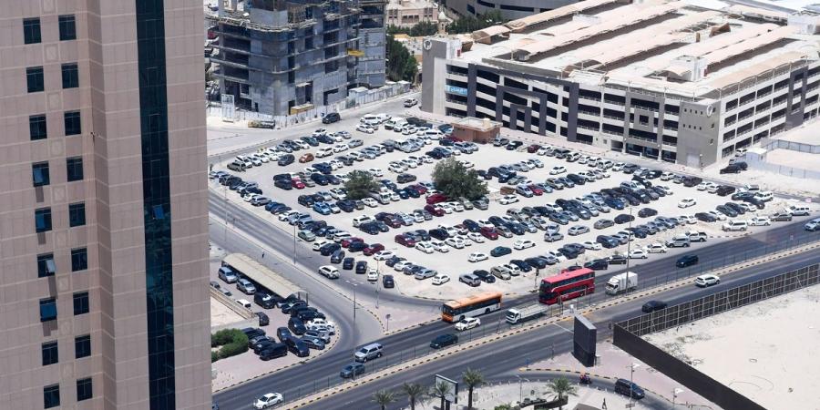 الفارسي لإنشاء كود مستدام لمواقف السيارات - هرم مصر