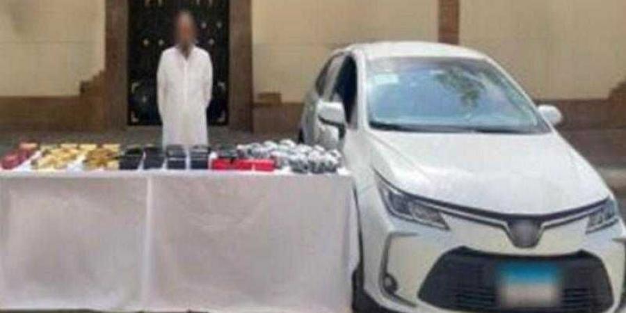 ضبط عناصر بؤر إجرامية شديدة الخطورة من متجرى المواد المخدرة بنطاق محافظة السويس - هرم مصر