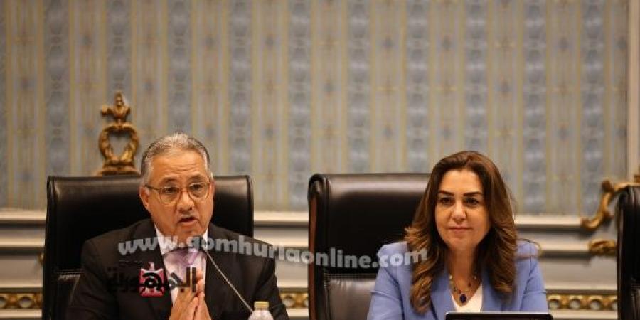 وزيرة التنمية المحلية أمام مجلس النواب: رفع 7.1 مليون طن تراكمات تاريخية #الجمهورية_أون_لاين, #جريدة_الجمهورية, #قانون_إدارة_المخلفات, #رسوم_النظافة, #وزارة_التنمية_المحلية, #لجنة_الإدارة_المحلية, #المدافن_الصحية, #مصانع_التدوير, - هرم مصر