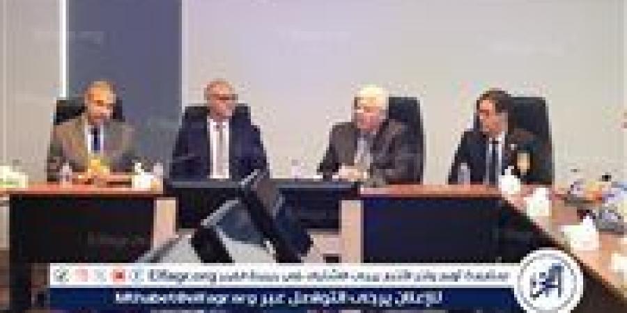"صنع في مصر".. شراكة جديدة تنقل طلاب الجامعات من قاعات الدراسة إلى معامل الصناعة - هرم مصر
