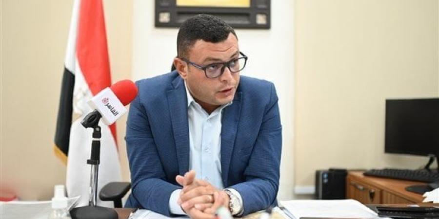 وزير الإسكان يتابع مشروعات المرافق والطرق ومشروع ديارنا السكني بالعاشر من رمضان - هرم مصر