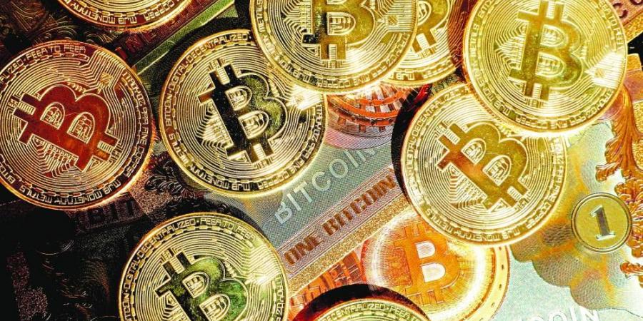 «البيتكوين» تجاهد للحفاظ على مستوى 105 آلاف دولار - هرم مصر