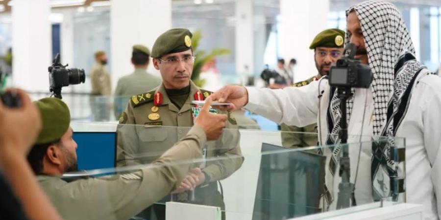 اللواء المربع يقف على الخدمات المقدمة لضيوف الرحمن في منفذ جديدة عرعر - هرم مصر