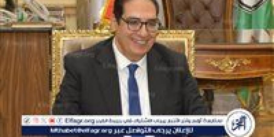 عبد الصادق: 7تخصصات بالجامعة ضمن أفضل 100جامعة عالمية تشمل علم الأدوية فى المركز - هرم مصر