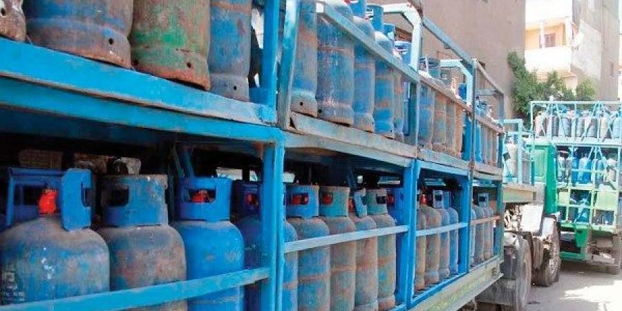 حملة مفاجئة بالأقصر .. ضبط مصنع أسطوانات البوتاجاز ومراجعة الأوزان لحماية المواطنين - هرم مصر