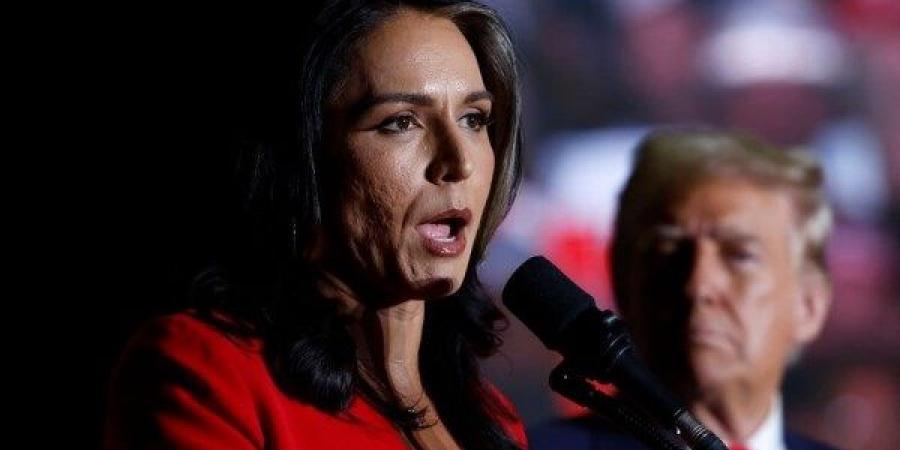 ترامب يهاجم مديرة الاستخبارات الوطنية بسبب تقييماتها بشأن النووي الإيراني - هرم مصر