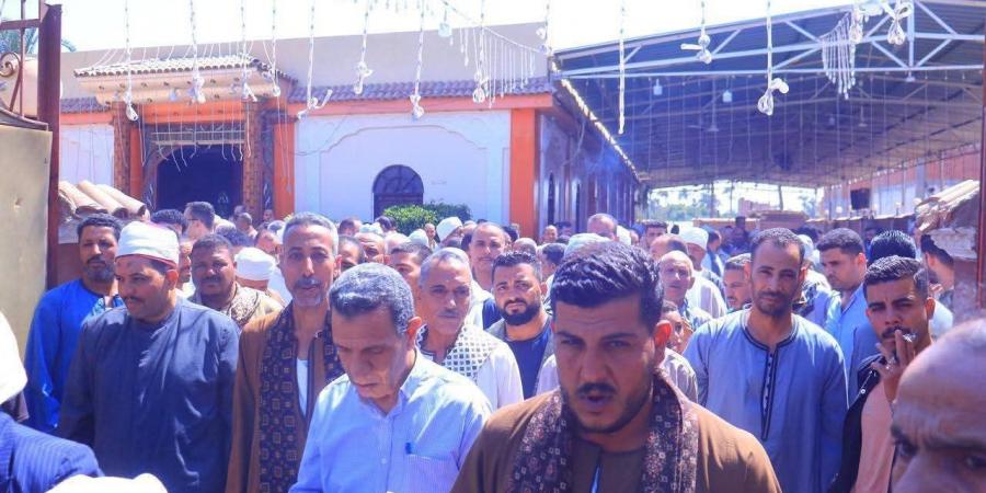 عمرها 12 عاما .. مصالحات الأزهر تنهي خصومة ثأرية في الصعيد | صور - هرم مصر