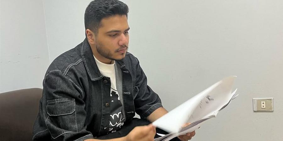 "شخصية قريبة مني".. عمر محمد رياض يكشف عن تفاصيل دوره في مسلسل "اتنين قهوة"| خاص - هرم مصر
