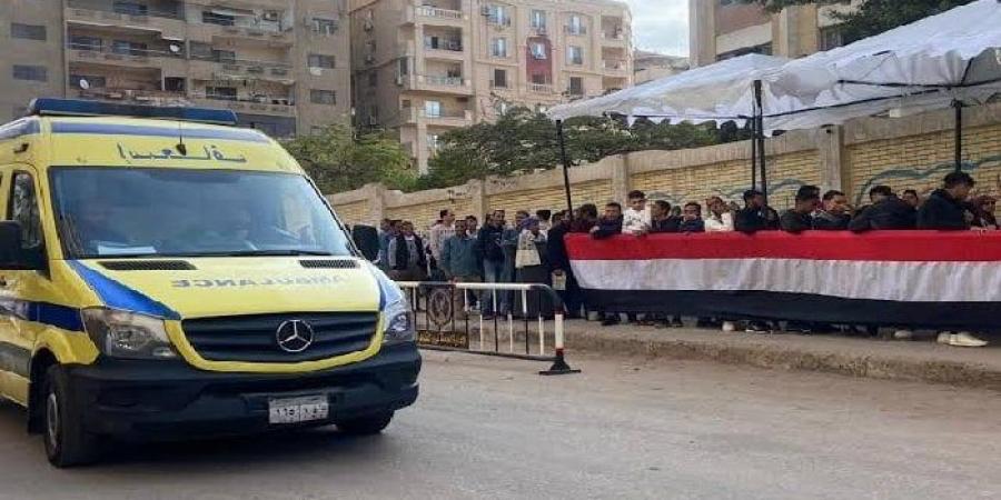 نقل عامل بلجنة امتحانات الثانوية العامة بالفيوم إلى المستشفى إثر إصابته بحالة إعياء شديدة - هرم مصر
