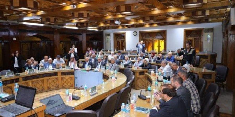 نقابة المهندسين تعقد ندوة حول «مشروع منخفض القطارة الأخضر» - هرم مصر