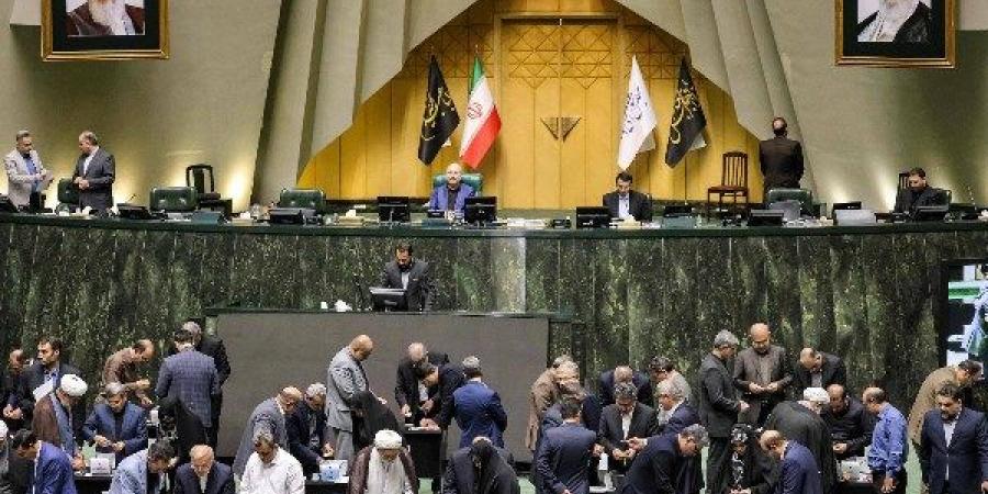 بعد الهجوم على منشآتها النووية.. إيران تلوح بالانسحاب من معاهدة حظر الانتشار النووي - هرم مصر