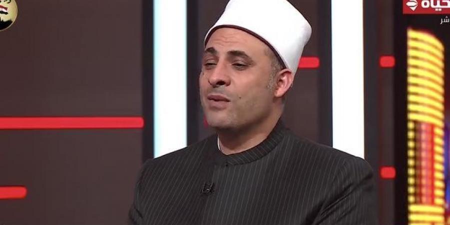 هشام عبد العزيز: إدراك العصر لا يعني معرفة سطحية بل فهماً عميقاً - هرم مصر