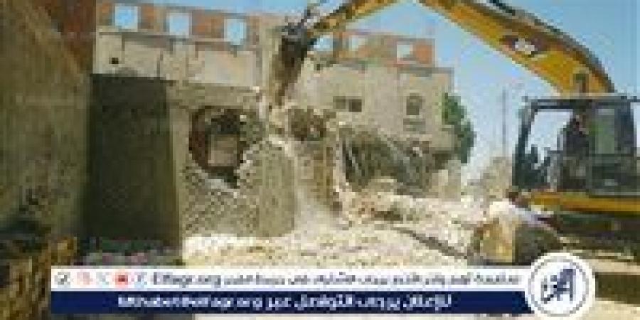 إزالة 28 حالة تعدي بقرى 5 مراكز فى أسيوط - هرم مصر