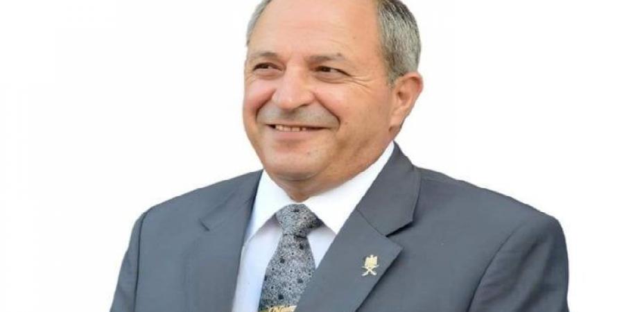 محافظ بورسعيد يعتمد تنسيق القبول بالصف الأول الثانوي العام بمجموع 244 درجة - هرم مصر
