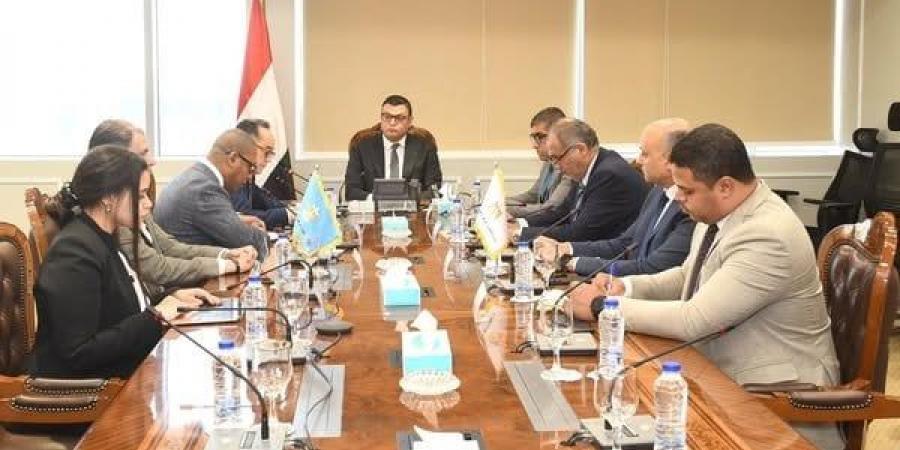وزير الإسكان يستقبل الرئيس التنفيذي لشركة «تايتان كابيتال» اليابانية لبحث سبل التعاون - هرم مصر