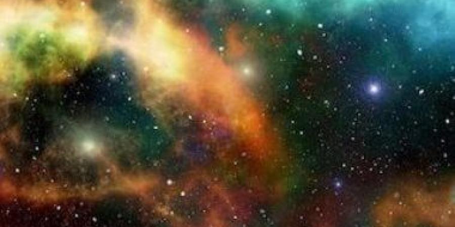 من قلب الظلام إلى أول ضوء.. العلماء يرصدون إشارات النجوم البدائية - هرم مصر