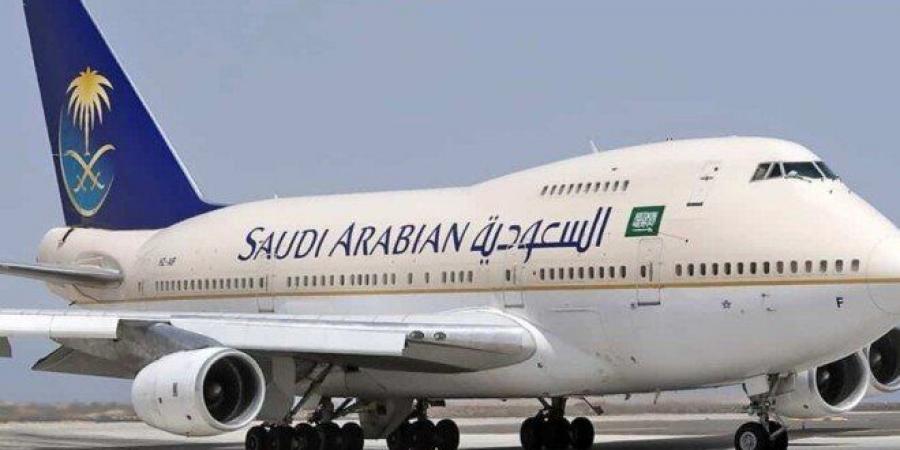 وفاة قائد طائرة سعودية أثناء رحلة من جدة إلى لندن وهبوط اضطراري في مطار القاهرة.. ما التفاصيل؟ - هرم مصر