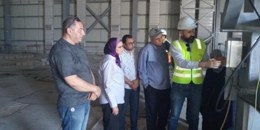 رئيسة المصرية لنقل الكهرباء تتابع ميدانياً مشروع الربط الكهربائي المصري ـ السعودي بطابا - هرم مصر
