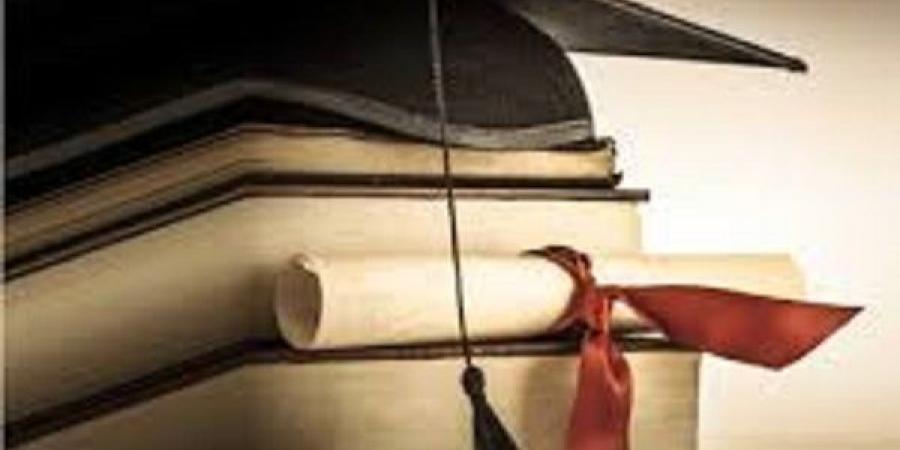 حكم العمل بالمكاتب التي تعد الرسائل العلمية #الافتاء #دار_الافتاء - هرم مصر