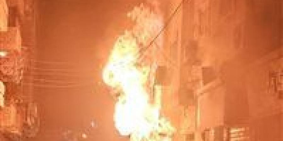 حريق هائل يلتهم محل أدوات صحية بمنطقة المعاهدة في طنطا - هرم مصر