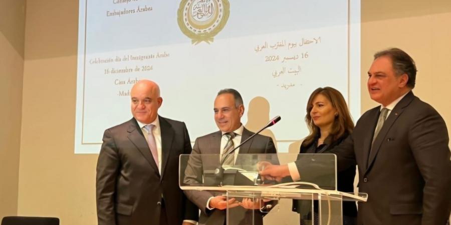 ابعث استشارتك لعرضها على الدكتور نبيل رجائي كامل فى بث مباشر.. السبت  - هرم مصر