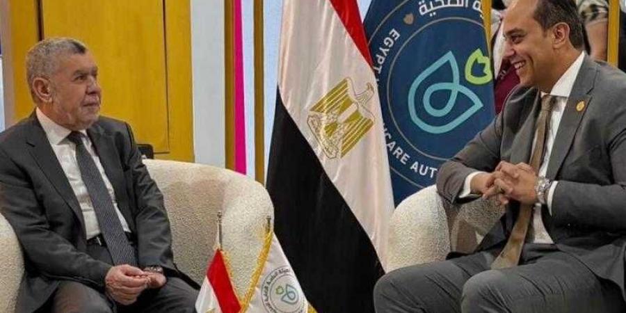 رئيس هيئة الرعاية الصحية يترأس جلسة رفيعة المستوى بعنوان تحالف من أجل التميز - هرم مصر