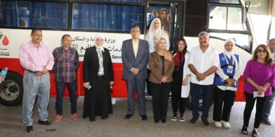 محافظ الجيزة يشهد انطلاق فعاليات اليوم العالمي للتبرع بالدم من ميدان مصطفى محمود - هرم مصر