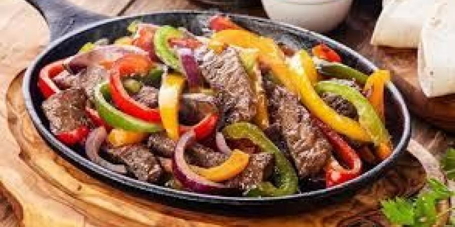 أسرار تحضير الفاهيتا.. خطوات بسيطة لطبق مكسيكي لا يُقاوم - هرم مصر