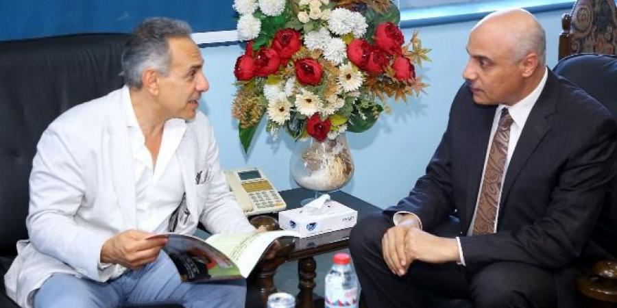 الجمهورية أون لاين تستضيف أفضل طبيب عيون بإسبانيا - هرم مصر