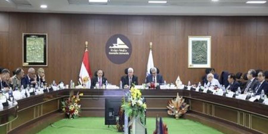 الأعلى للجامعات: فتح باب التسجيل لامتحانات الدبلومات الفنية للقبول بـ5 كليات..ا أغسطس - هرم مصر