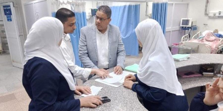 وكيل وزارة الصحة بالمنوفية يتابع حالات مصابي حادث الطريق الإقليمي - هرم مصر