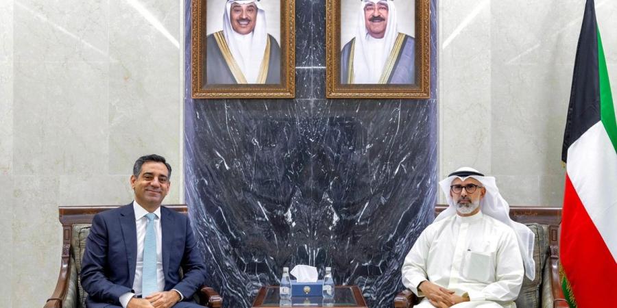 جراح الجابر يستقبل عرفة - هرم مصر