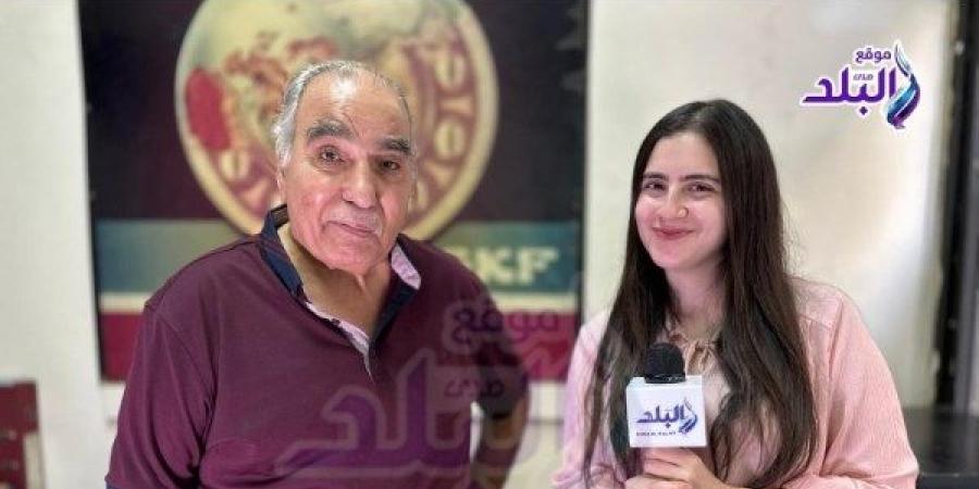 سيد صادق يكشف لصدى البلد ذكريات من عمله مع الزعيم عادل إمام |فيديو - هرم مصر