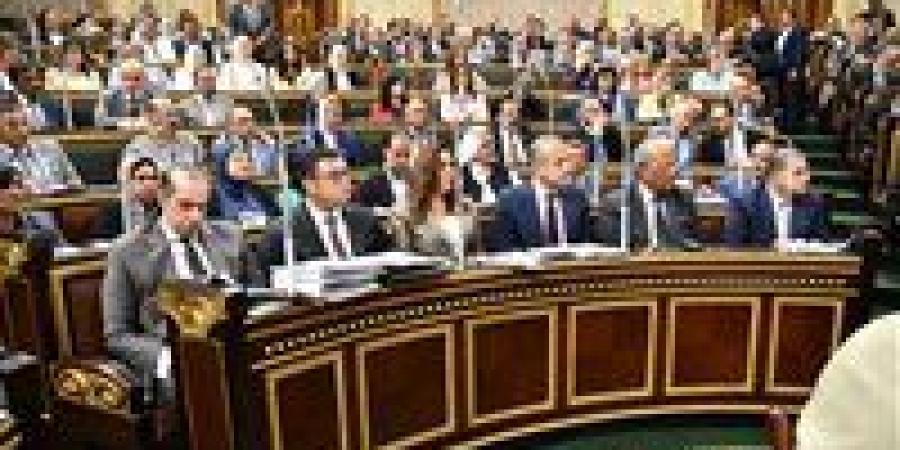 وزير الإسكان عن مناقشة قانون الإيجار: هدفنا إعادة تنظيم العلاقة بين المؤجر والمستأجر - هرم مصر