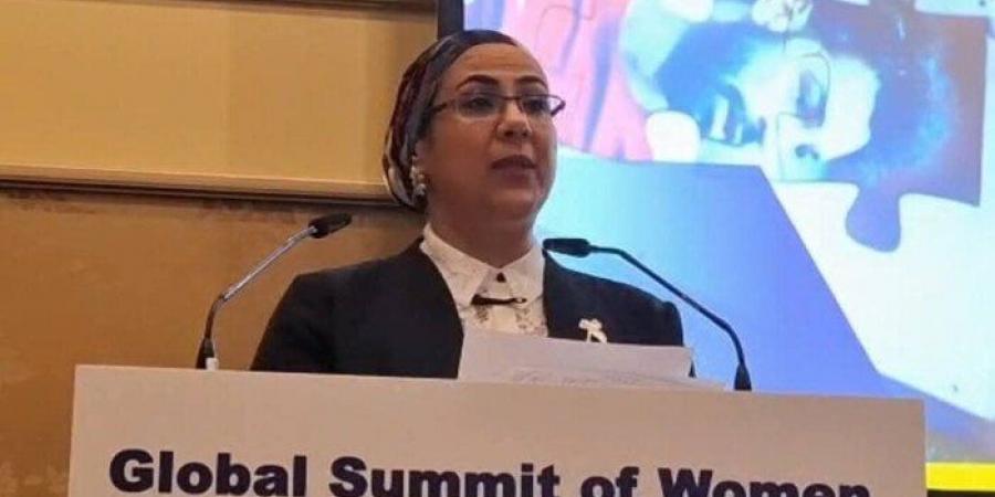 أمل عمار تلقى كلمة مصر خلال فعاليات القمة العالمية للمرأة بألمانيا 2025 - هرم مصر