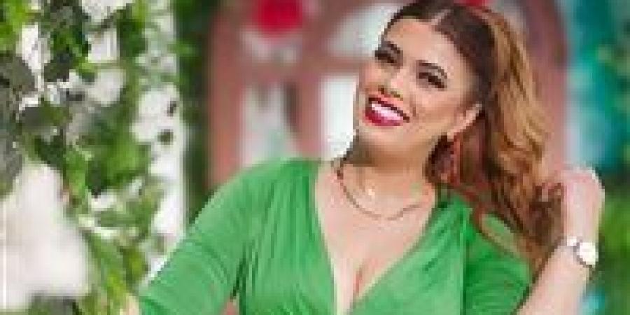بعد ساعات من طرحه.. كليب أميرة الصباغ "بمزاجي" يتصدر التريند - هرم مصر
